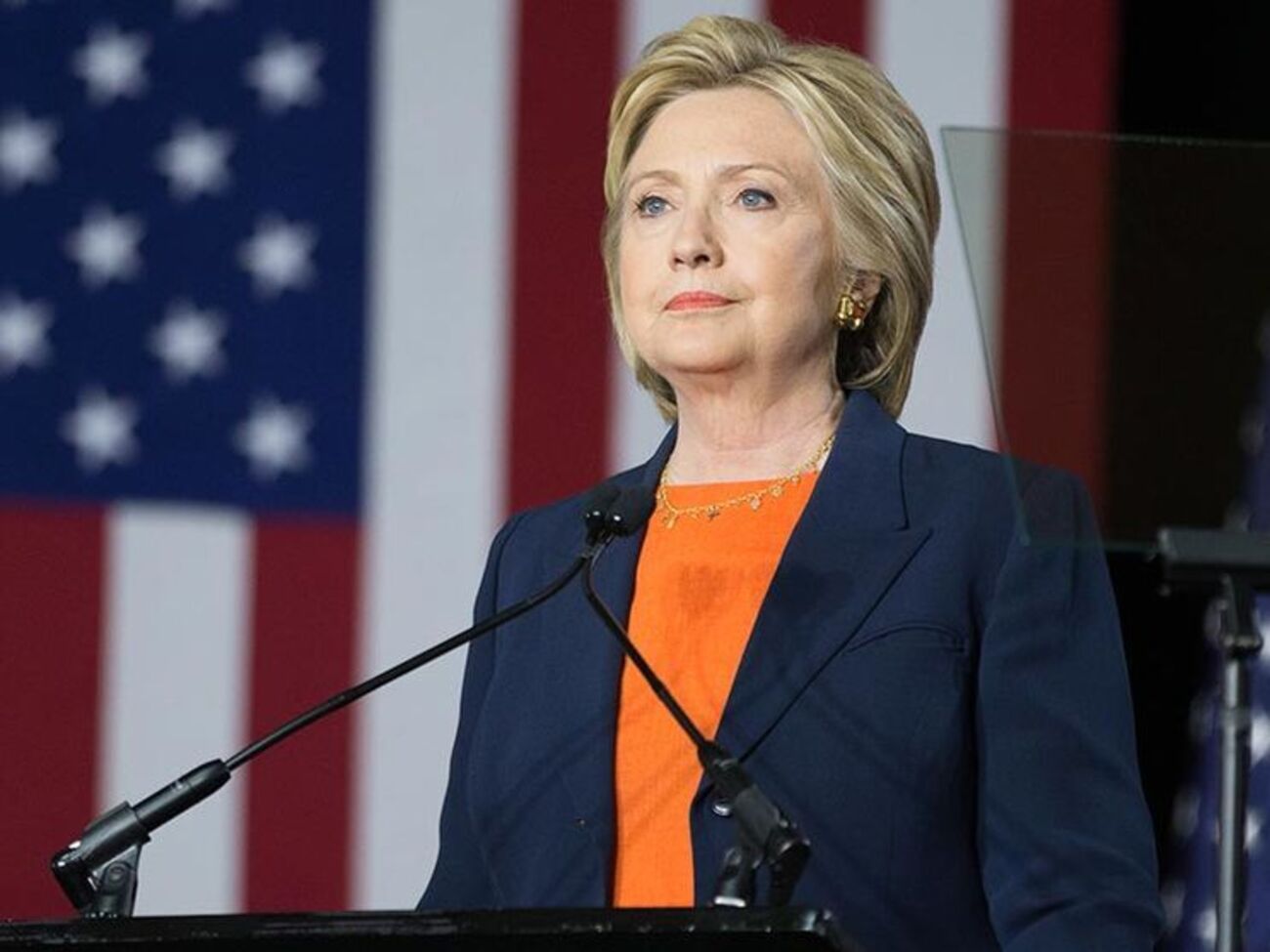 Клинтон продолжает лидировать в предвыборной гонке на пост президента США