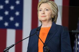 Клинтон продолжает лидировать в предвыборной гонке на пост президента США