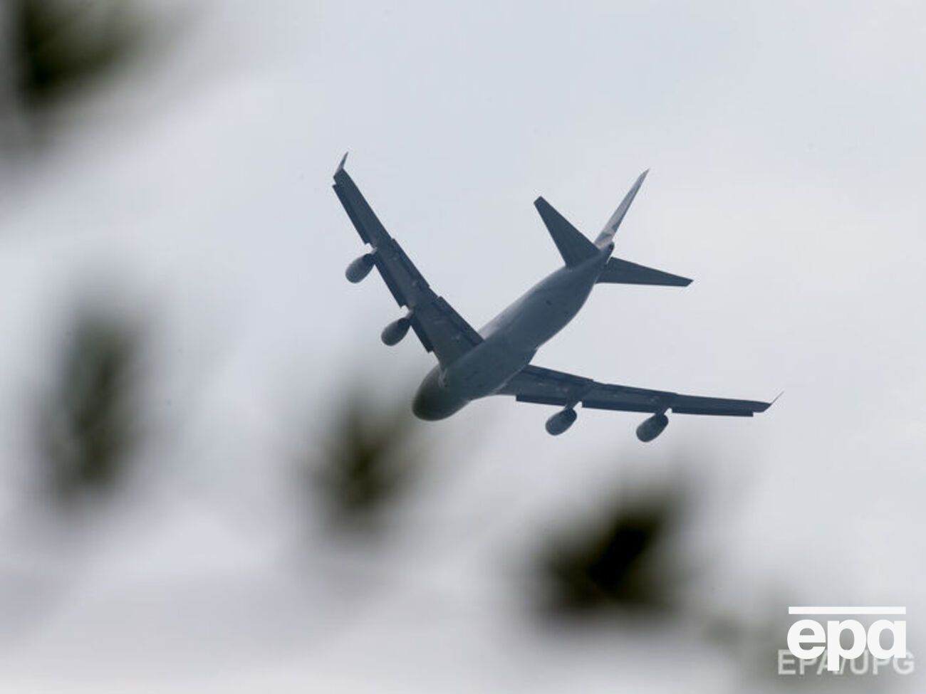 США и Чехия проведут наблюдательный полет над Россией