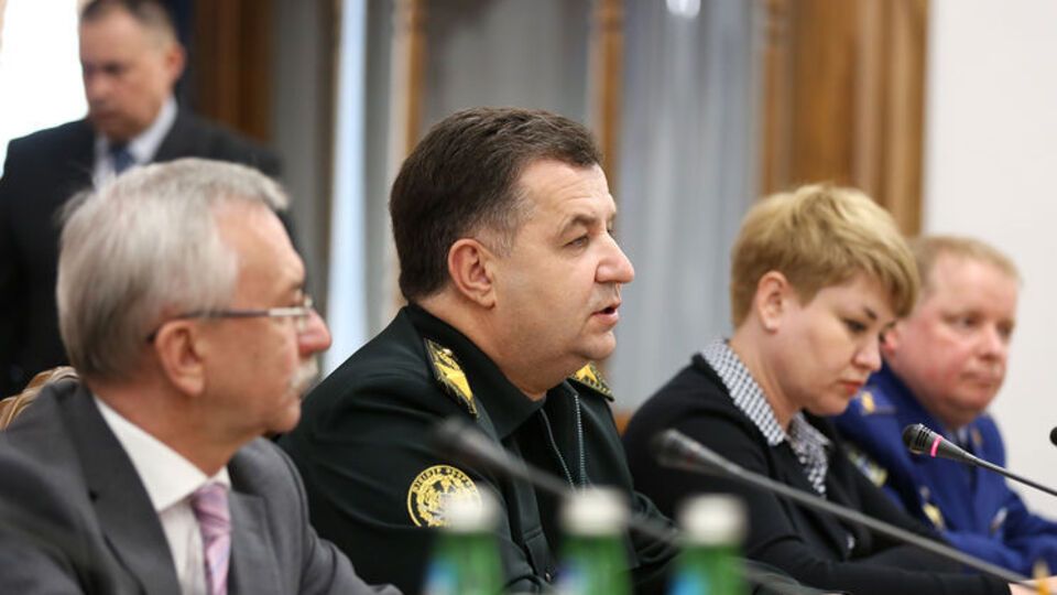 Полторак обсудил с молдавским коллегой вопросы сотрудничества