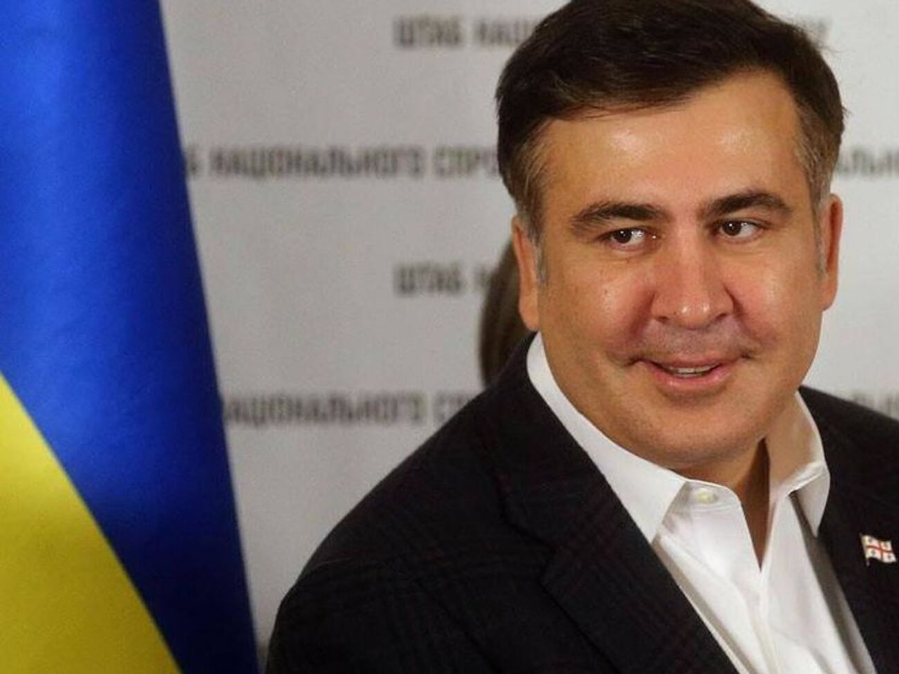 7 ноября Саакашвили заявил, что подает в отставку
