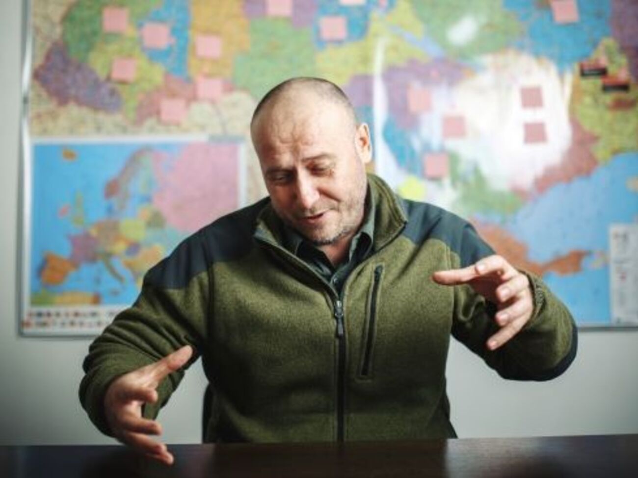 Ярош заявил, что не согласен с позицией Савченко
