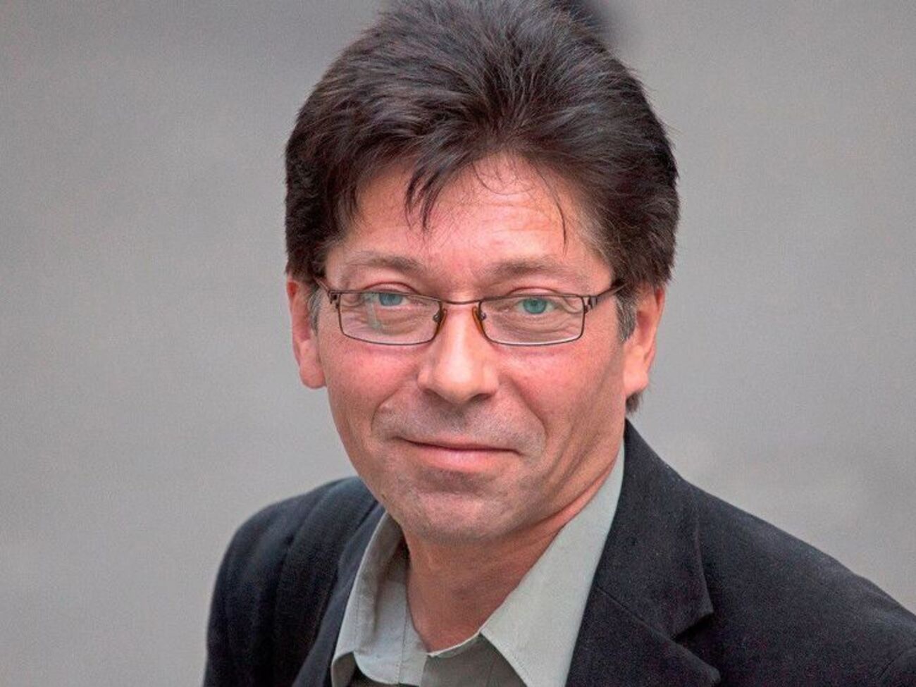 Сотник:&nbsp;Чем тяжелее общественная апатия, разочарование&nbsp;&ndash;&nbsp;тем больше эмигрантов