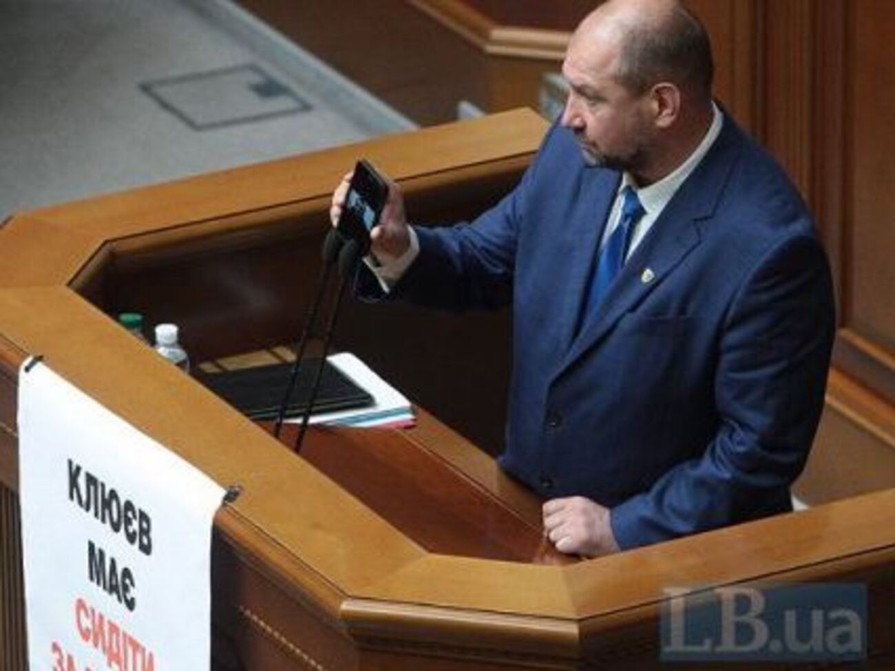 Мельничук не исправил данные в электронной декларации