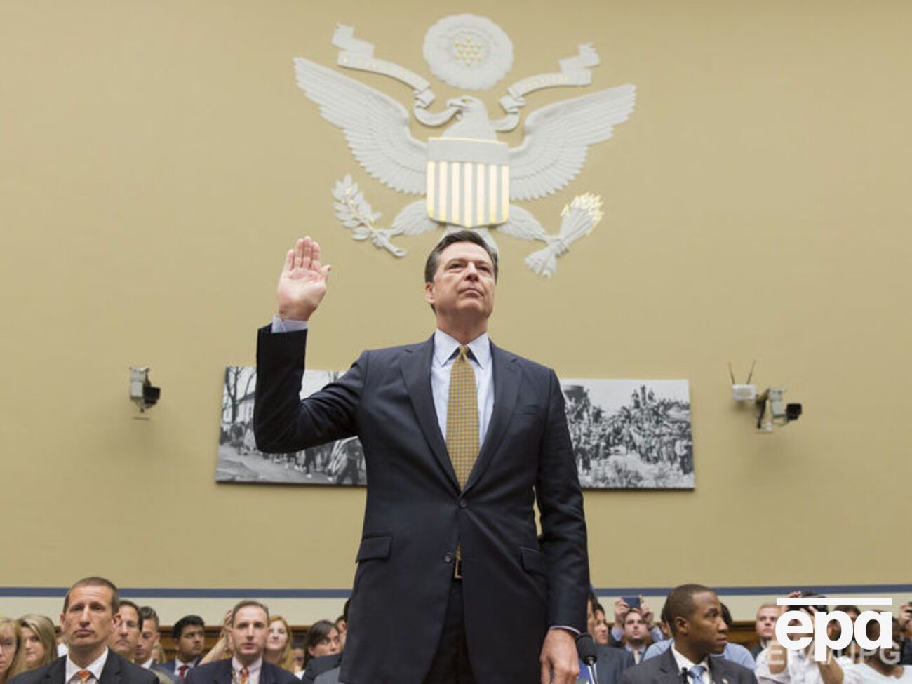 В администрации Обамы считают, что Коми вмешался в ход предвыборной кампании