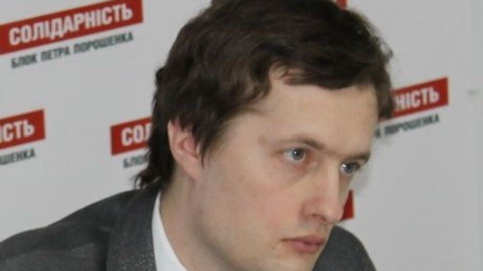 Порошенко отправился в Лондон