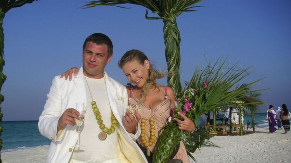 Свадьба Тины Кароль и Евгения Огира состоялась в 2008 году