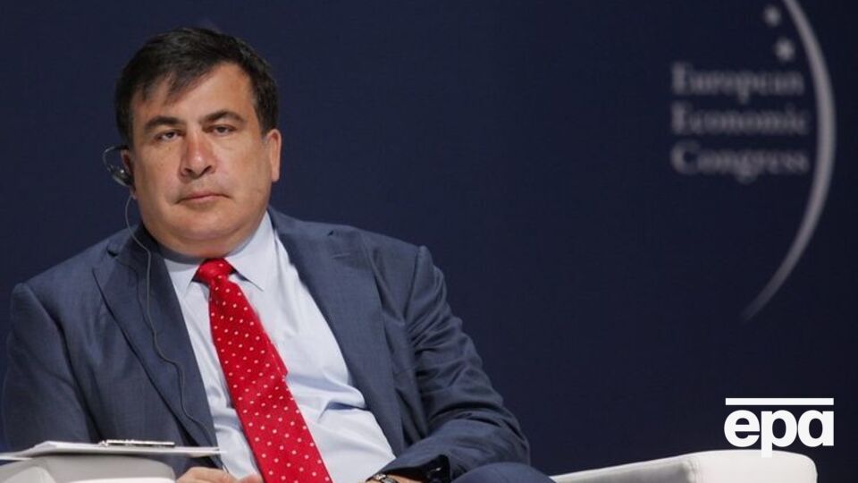 Саакашвили: Кто-нибудь видел Хомутынника? Я недавно в первый раз увидел по телевизору. Обычная такая крыска, сидит в углу зала Верховной Рады