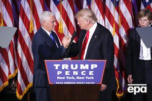 За день до голосования Клинтон на 4% опережала Трампа