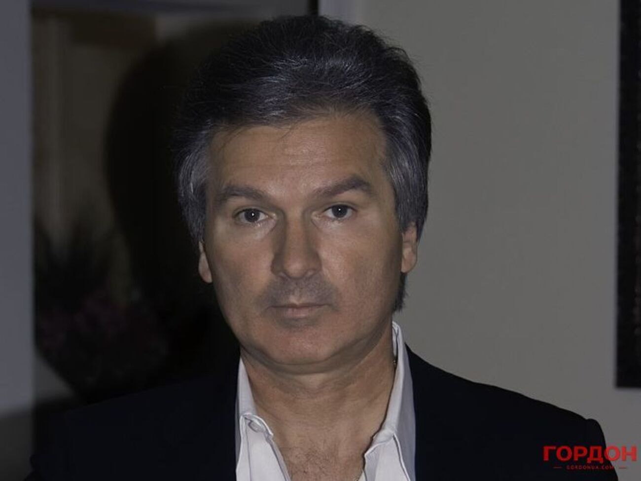 Юрий Швец: Чего теперь ждать всему миру? Никто пока не делает прогнозов, Трамп слишком непредсказуем. Но одно ясно наверняка: в Кремле заседает экзотический персонаж, теперь еще один появится в Белом доме