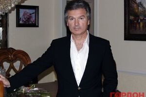 Юрий Швец: Патриоты проливают кровь на фронте, военное руководство превращает украинских солдат в пушечное мясо, а кто-то в Киеве продолжает пилить бабки
