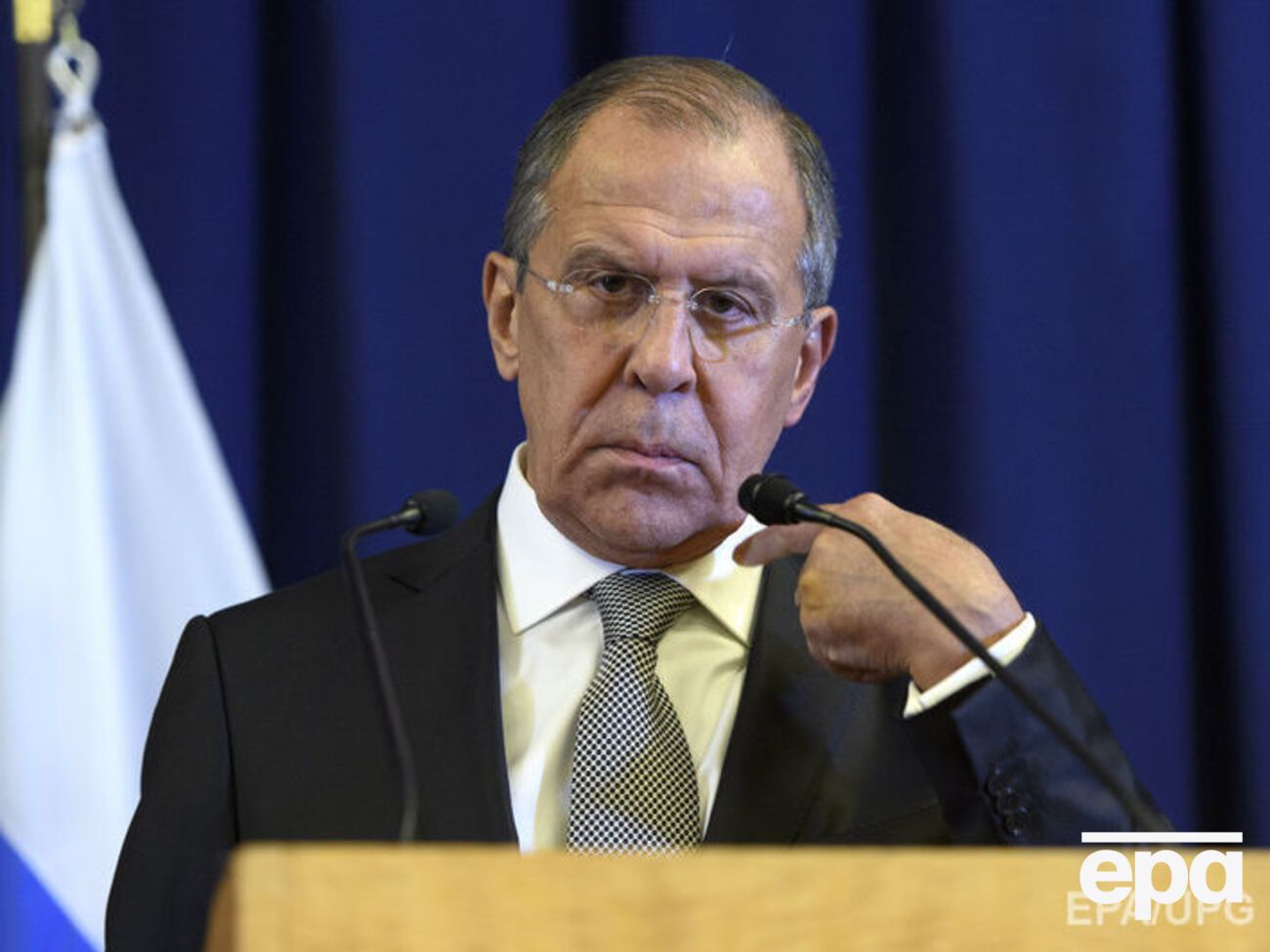 Лавров считает, что России нечего выводить с Донбасса