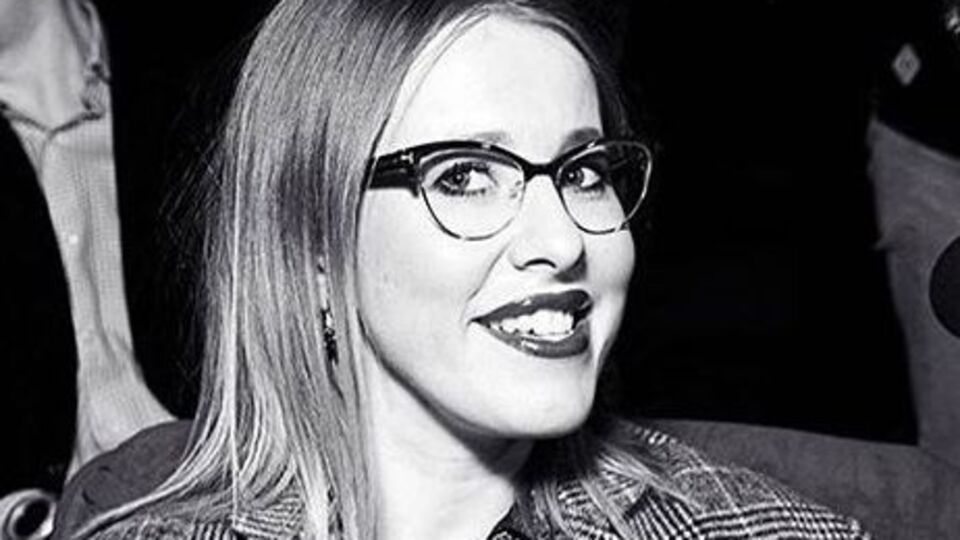 Собчак: Спасибо веку технологий - могу теперь присматривать за рабочим процессом по скайпу и вотсапу даже во время кормления