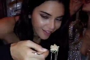 Дженнер показала свой аппетит