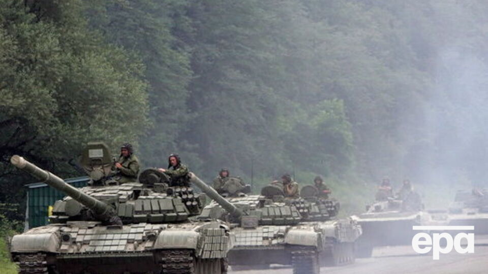 Женщину признали виновной в госизмене за смс-сообщение о военной технике в Сочи