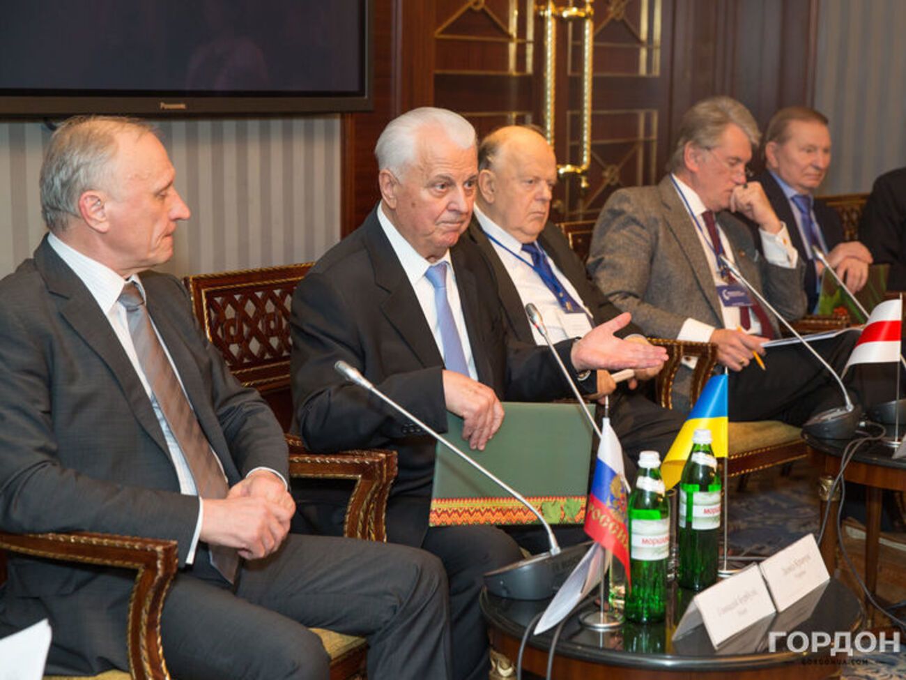 В Киеве прошел первый Балтийско-Черноморский форум с участием бывших президентов региона. Фоторепортаж