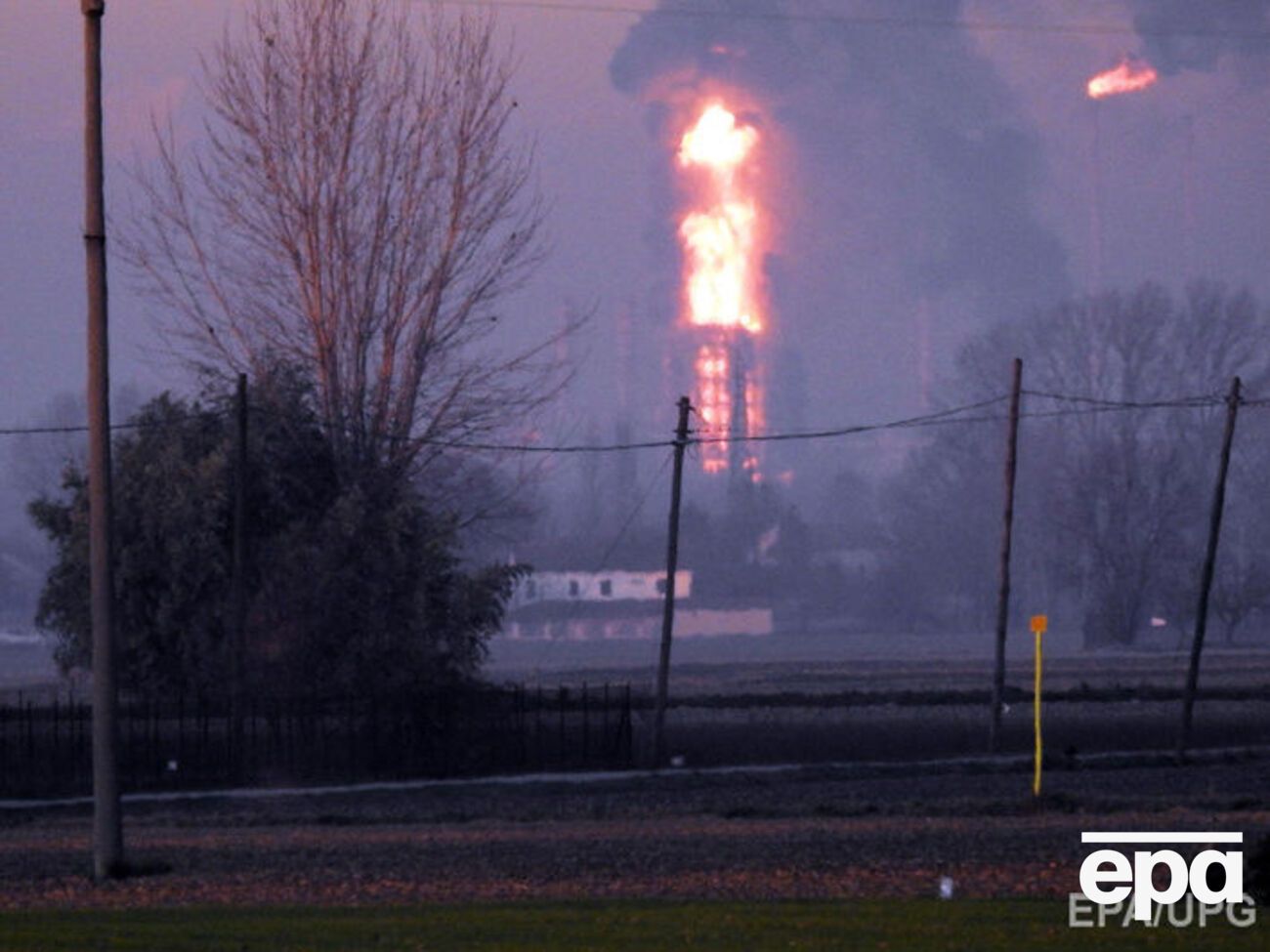 Столб огня был виден за много десятков километров
