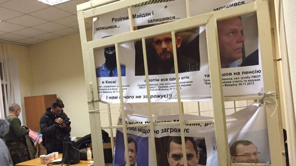 Потерпевшие по делу об избиении студентов на Евромайдане требуют встречи с Порошенко