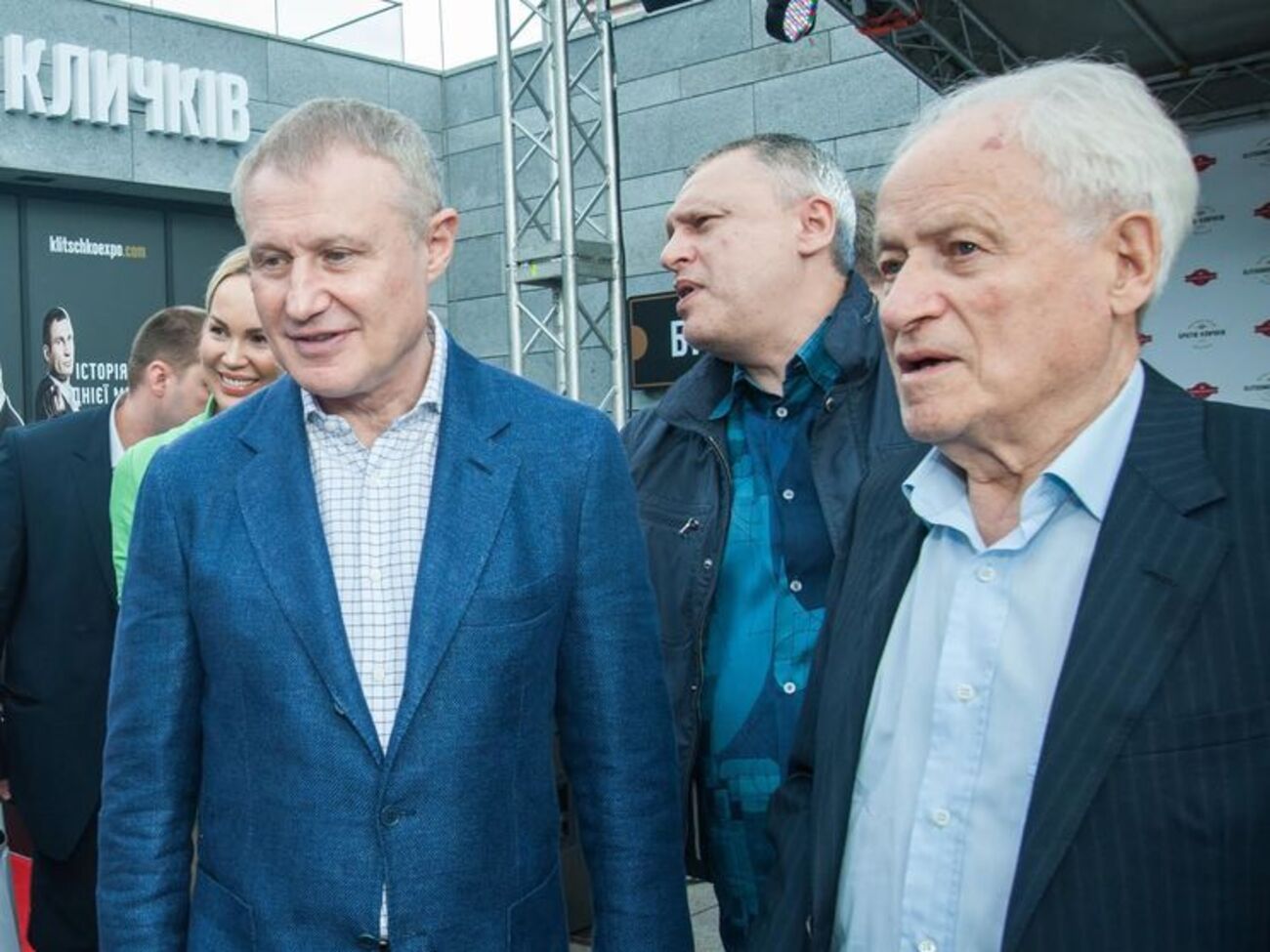 Михаил Суркис (справа):&nbsp;Главное &ndash;&nbsp;не залеживаться. Это раньше врачи рекомендовали: лежать, лежать. А сейчас другое: надо больше двигаться