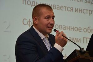 Сердюк: Я не понимаю, как можно вручать какие-то документы, которые содержат тайну следствия, лицам, которых следователи не считают представителями Януковича
