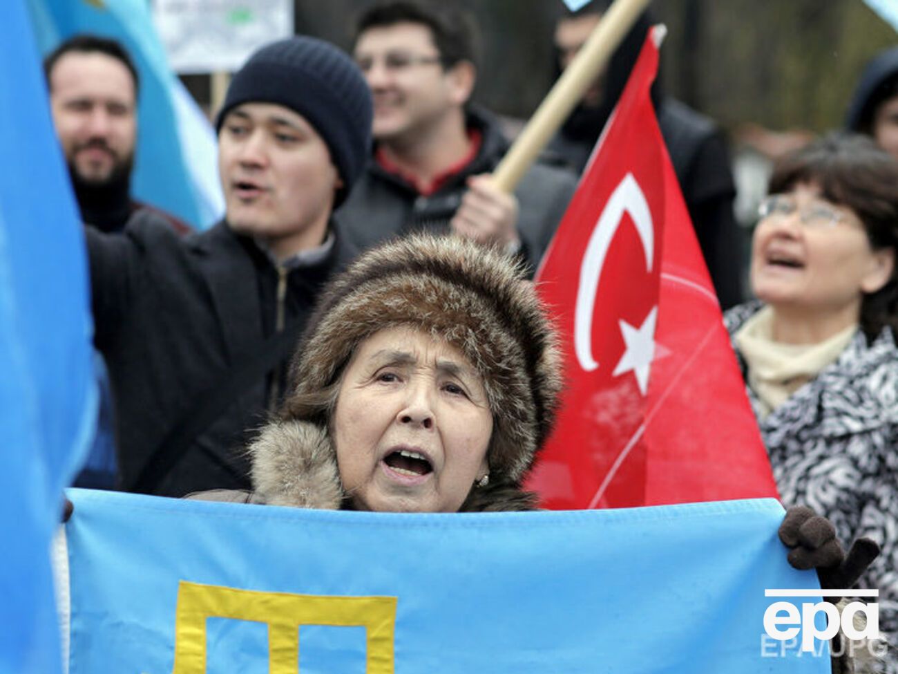 Акция была организована Обществом культуры и взаимопомощи крымских тюрок
