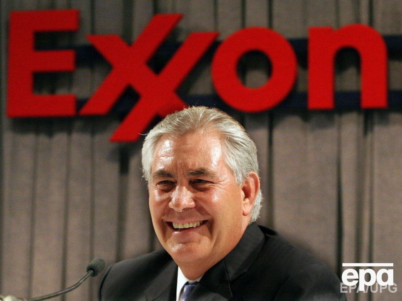 Тиллерсон возглавляет&nbsp;нефтяную корпорацию ExxonMobil