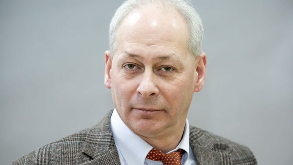 По словам Волина, в РФ "действует свобода слова, и государство не может указывать, кому что и о ком писать"