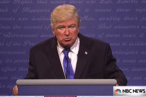 Пародийная работа Болдуина отмечена кинокритиками