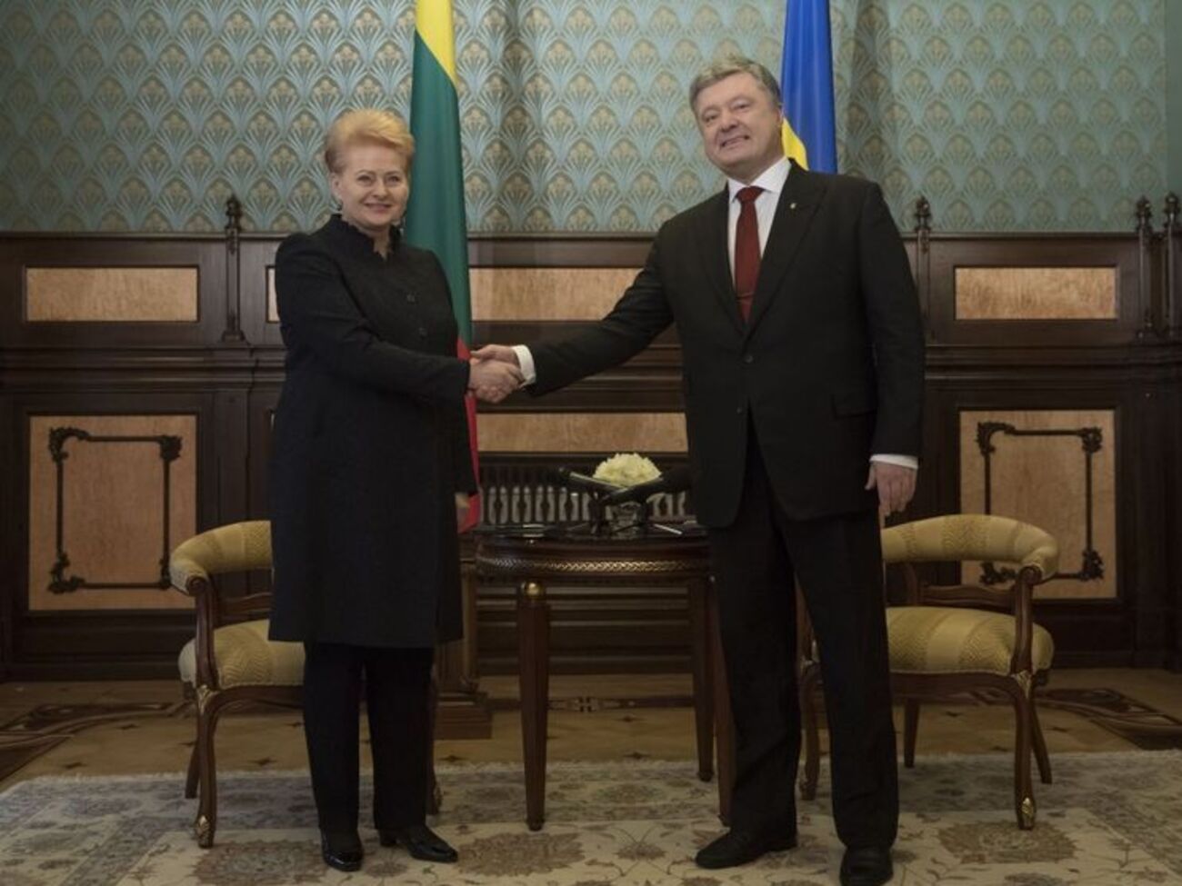Порошенко и Грибаускайте договорились о расширении сотрудничества