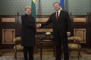 Порошенко и Грибаускайте договорились о расширении сотрудничества