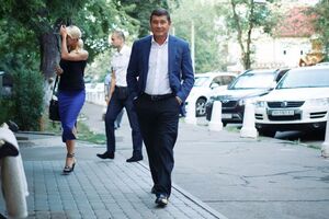 Адвокат Онищенко сообщил, что нардеп находится в Германии