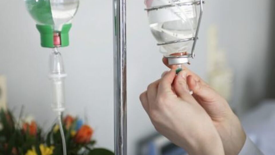 Среди пострадавших от отравления тортом в Одессе – 18 детей