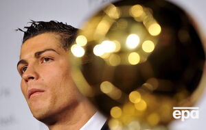 "Золотой мяч" вновь присужден Криштиану Роналду