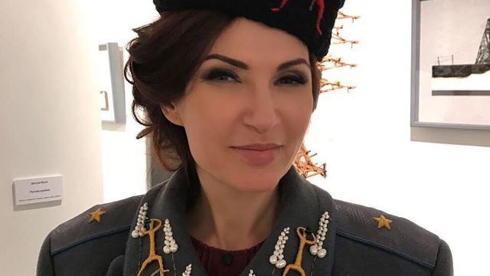 Бледанс: Веселая семейка. Играем в сон