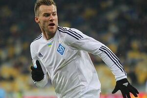 Ярмоленко получил награду на церемонии "Футбольные звезды Украины – 2016"