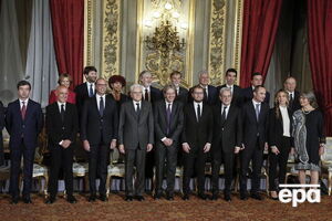 Новый совет министров принес присягу 12 декабря