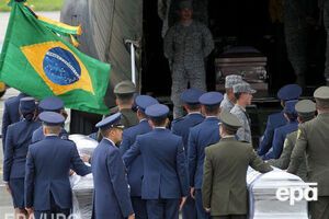 В авиакатастрофе погиб 71 человек