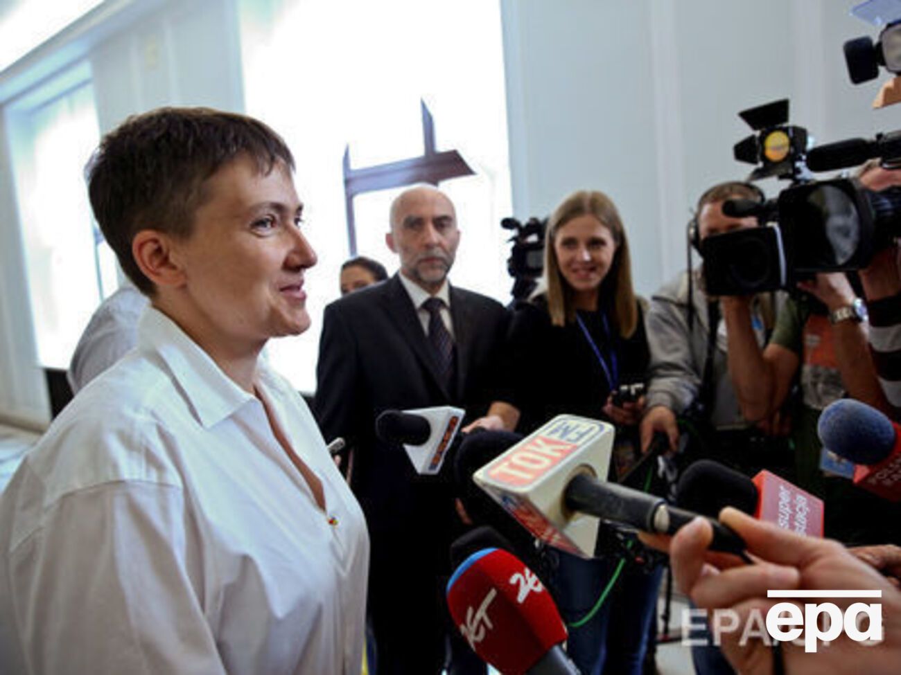 Надежда Савченко: Не думаю, что хоть один нардеп отчитывается так часто всем структурам безопасности Украины, как я