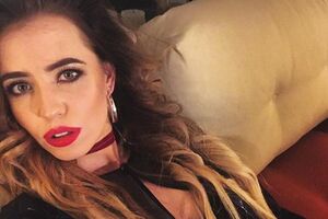 Дорофеевой "приписали" беременность