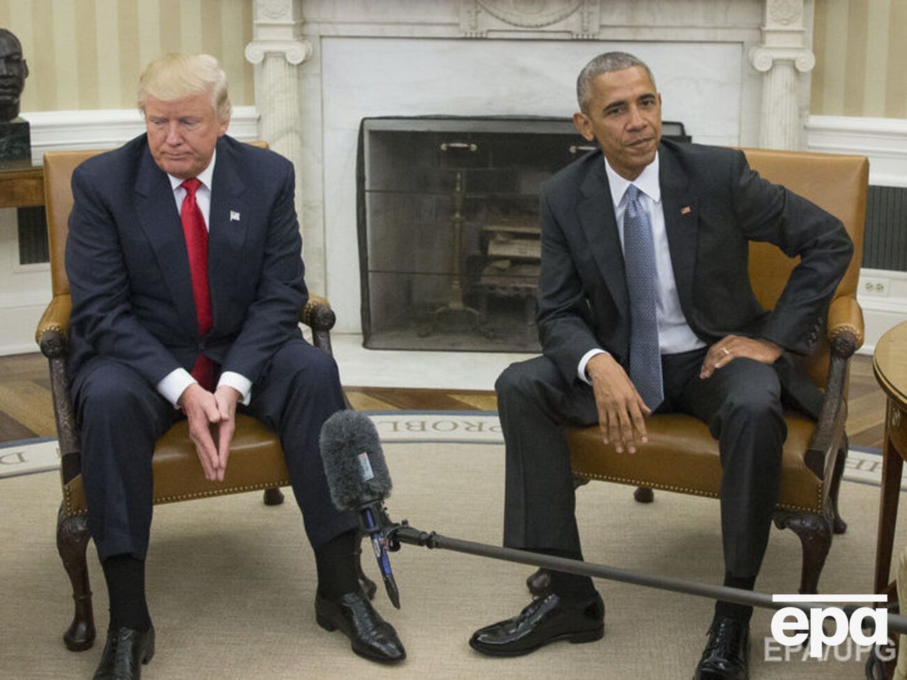 Обама не советует Трампу отказываться от ежедневного заслушивания отчетов разведки