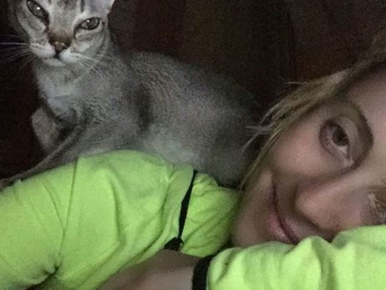 Варум:&nbsp;Разучили с Нюхой трюк. Исполняет она его абсолютно бесплатно, исключительно из любви к искусству