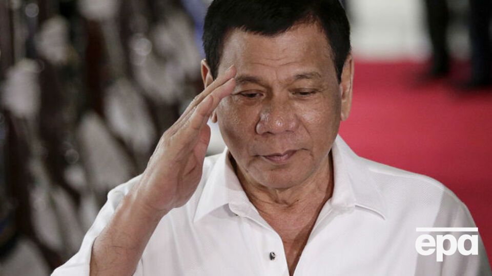 Дутерте признался в убийствах