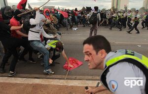 Бразильцы вышли на улицы страны с протестами