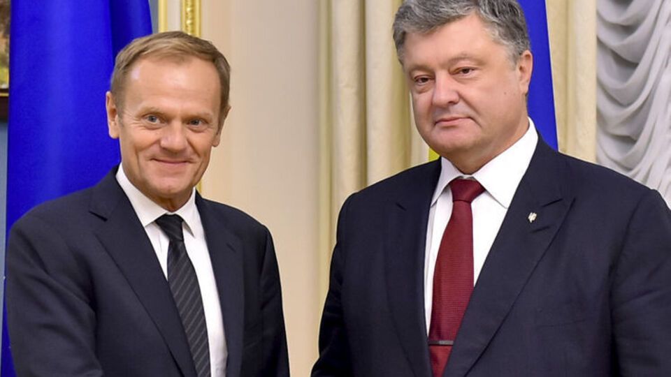 Туск и Порошенко обсудили предстоящее заседание Евросовета