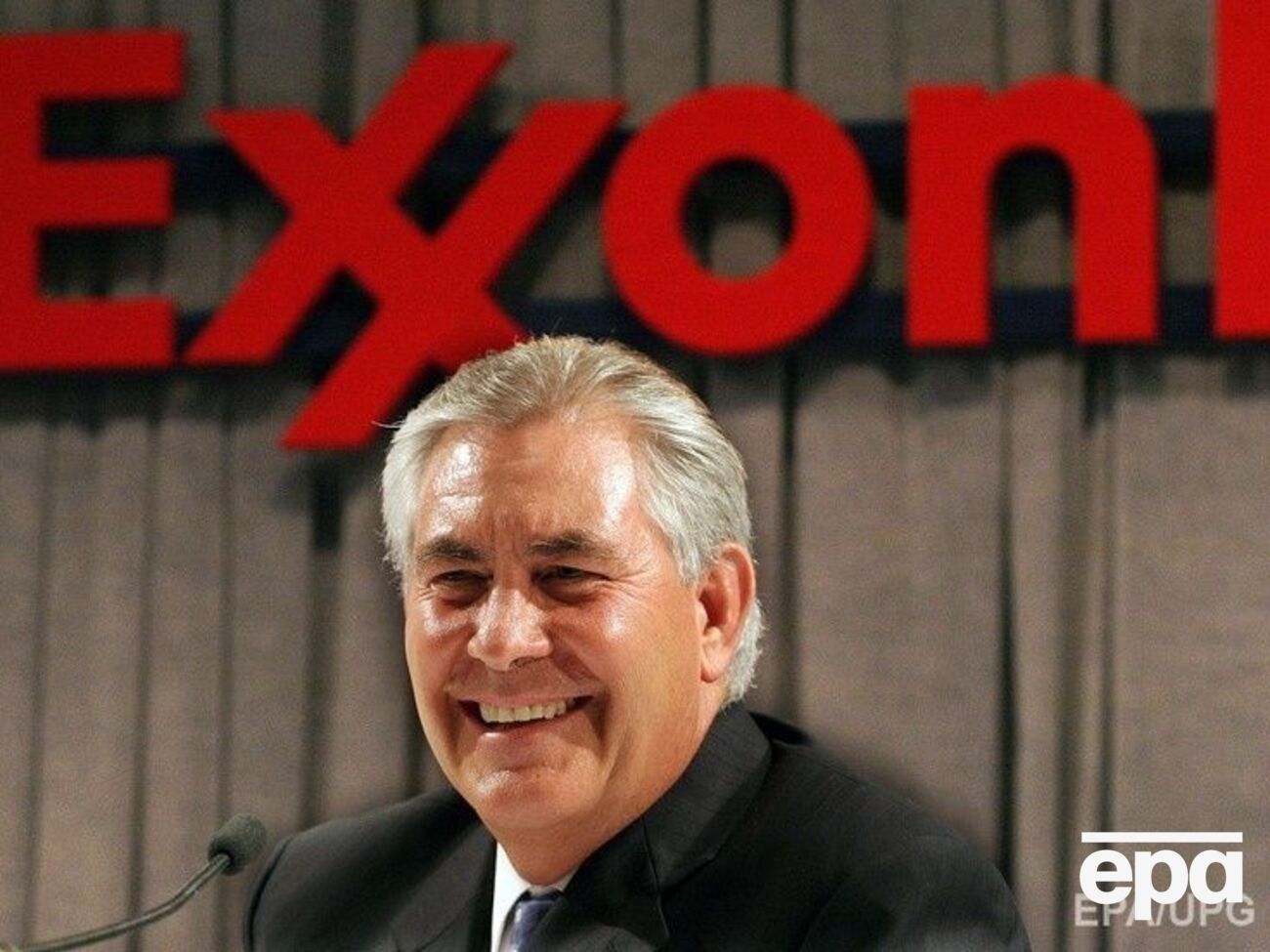 Тиллерсон проработал в ExxonMobil больше 40 лет