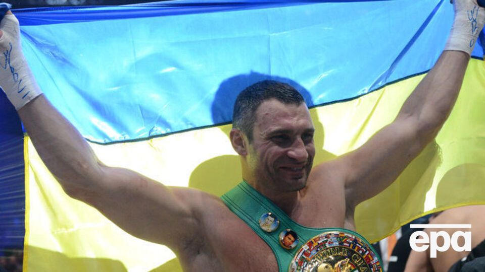 Кличко завершил профессиональную боксерскую карьеру в 2012 году