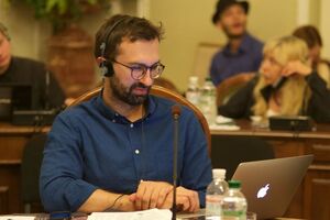 Лещенко (на фото) о словах Онищенко: Эта история хороша для изучения коррупционных микробов