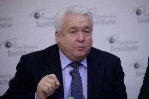 В Украине Олейник объявлен в розыск по обвинению в злоупотреблении властью и служебном подлоге