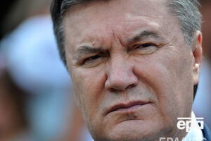 Янукович пришел в Дорогомиловский суд Москвы
