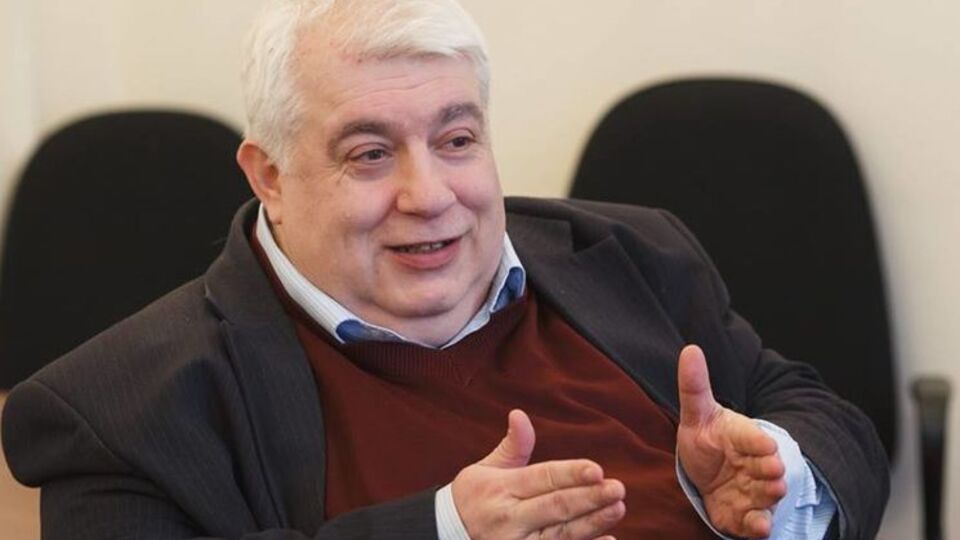 Александр Кирш: Почему для всех остальных предпринимателей кассовый аппарат необходимо использовать после миллионных оборотов, а этим – с первой же копейки?